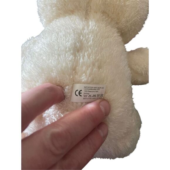 Way Nor Polar Bear With Flag Heart Stuffed Plush Doll - Picture 7 of 13